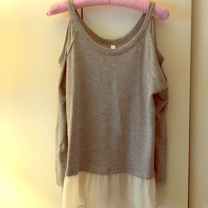 Cold shoulder flowy blouse